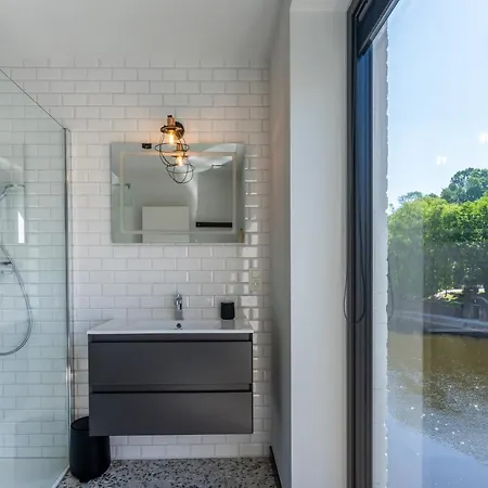 La Maison Noire 라로셰안알데네