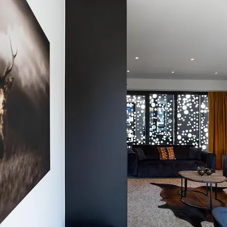 La Maison Noire *